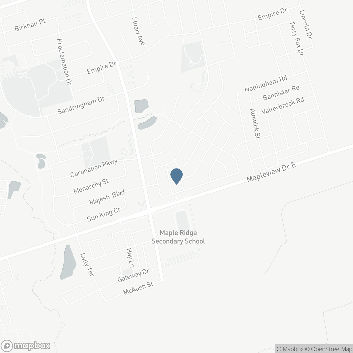 10 SNOWDEN AVENUE, Barrie, Ontario L4M 7H3